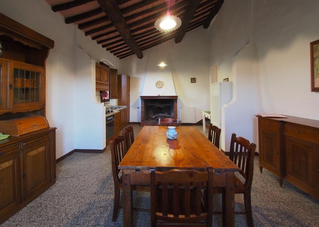 אפרטהוטל קסטלנואובו ברארדנגה Castello Di Montalto מראה חיצוני תמונה